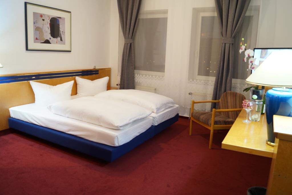 Hotel Rahlstedter Hof Гамбург Екстер'єр фото
